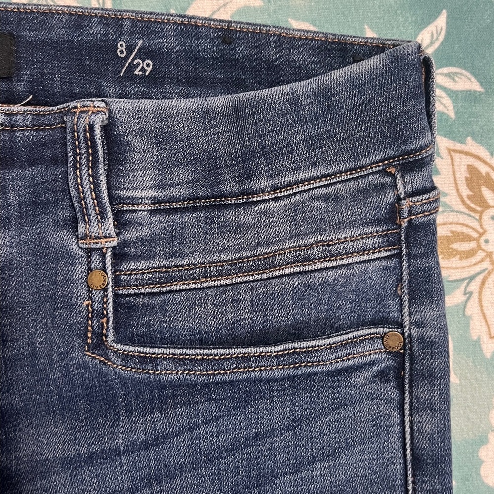 Liverpool Crop Flare Jean - Picture 3 of 8